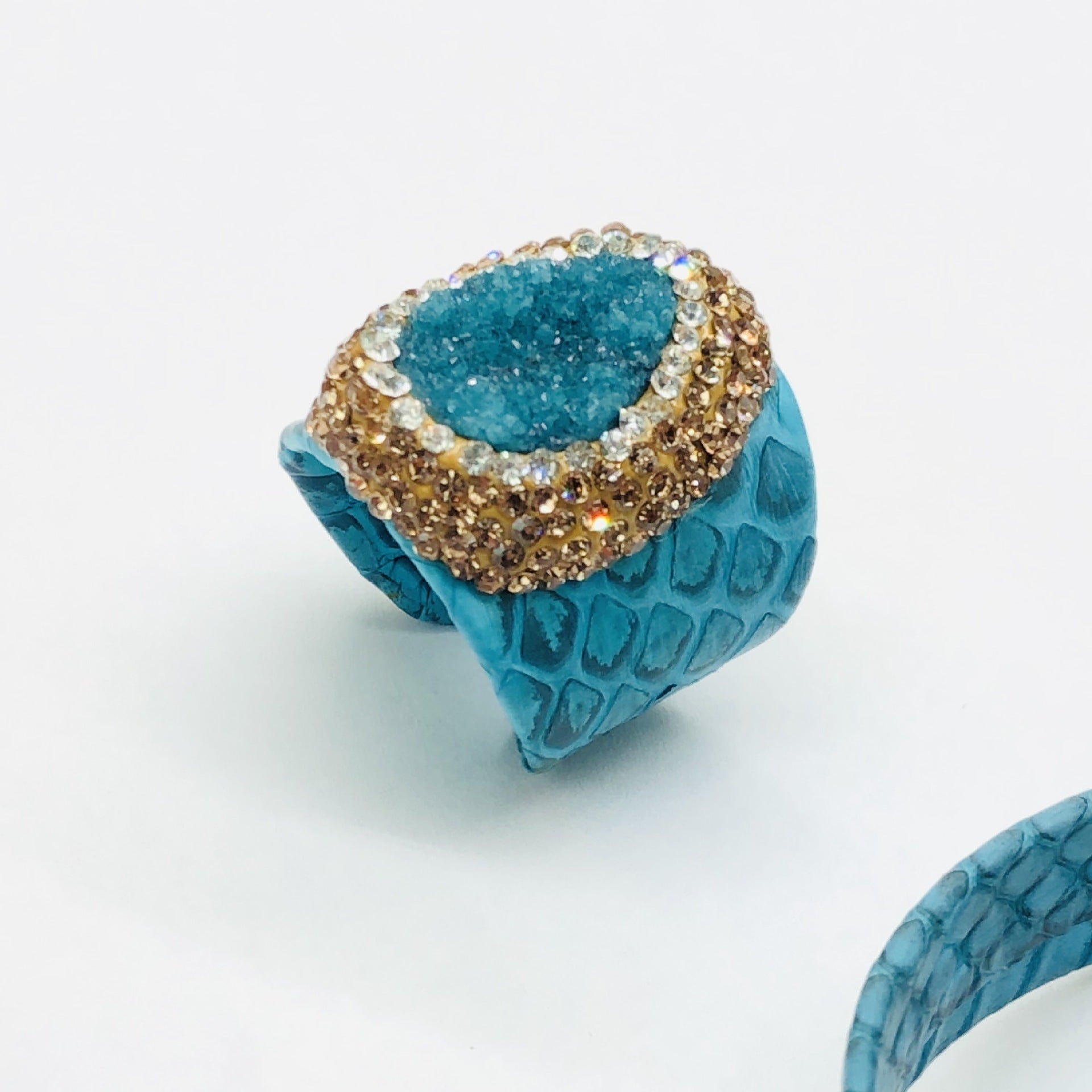 Blue Water Snakeskin Open Bracelet Ring Pendant Necklace Women's suit Handmade Diamond Bud Niche Design