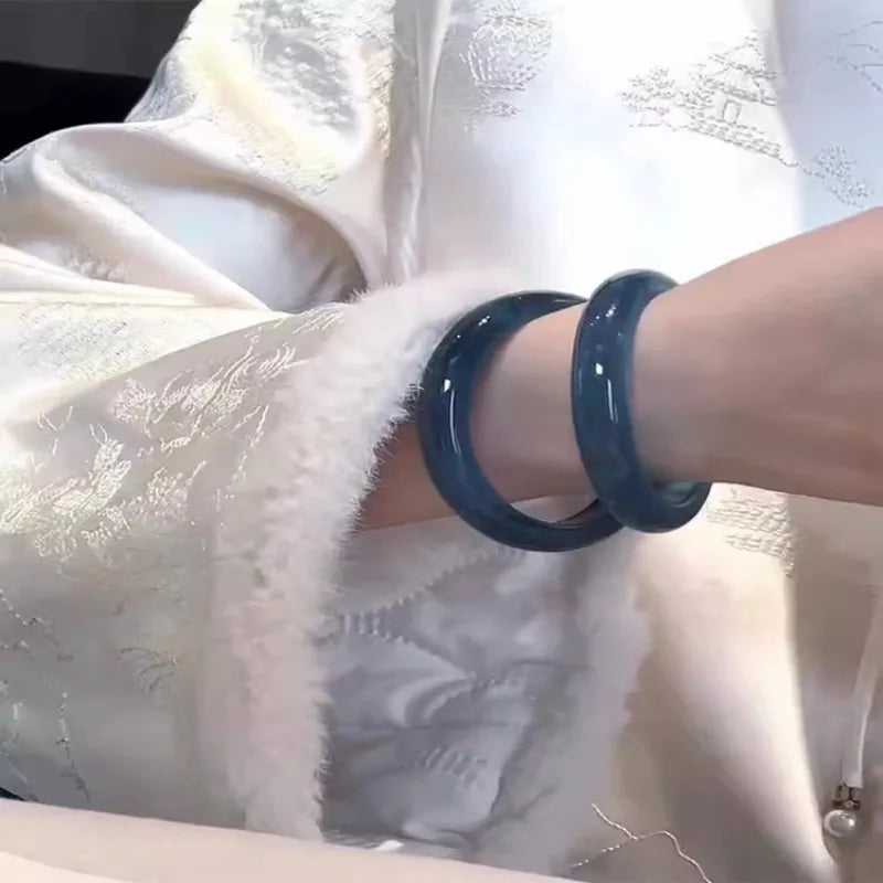 Natural High Ice Sea Blue Bracelet, Fashionable and Elegant Versatile Jade Bracelet